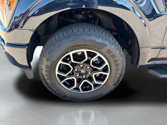 Certified 2023 Ford F150 XL w/ STX Appearance Package AWD/4WD image 19