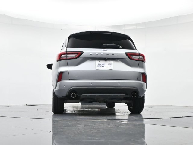 Certified 2023 Ford Escape ST-Line w/ Tech Pack #1 FWD image 37