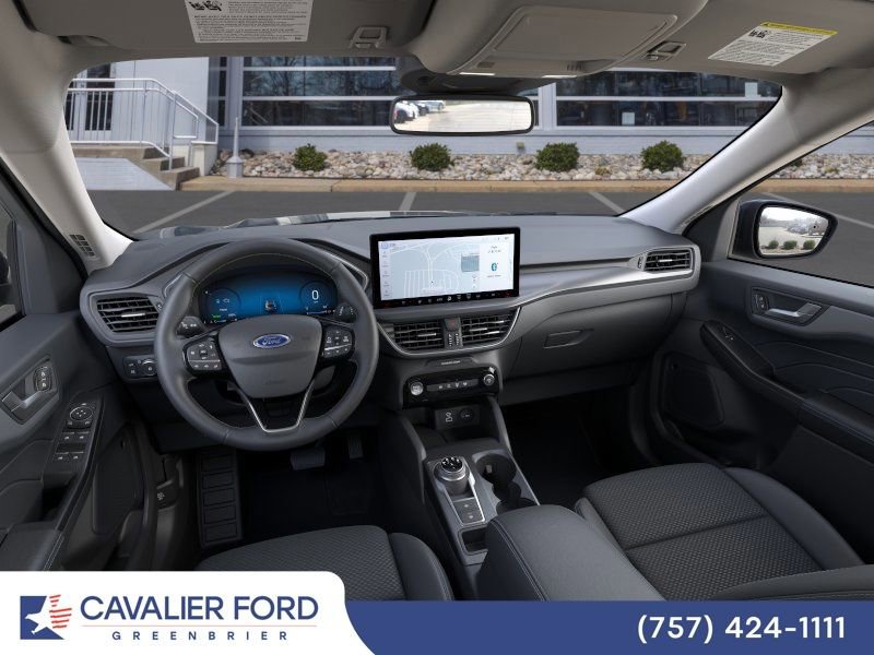 Certified 2025 Ford Escape SE FWD image 9