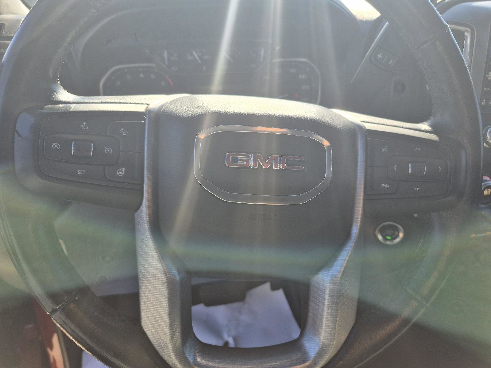 Used 2019 GMC Sierra 1500 SLT w/ Driver Alert Package I image 17