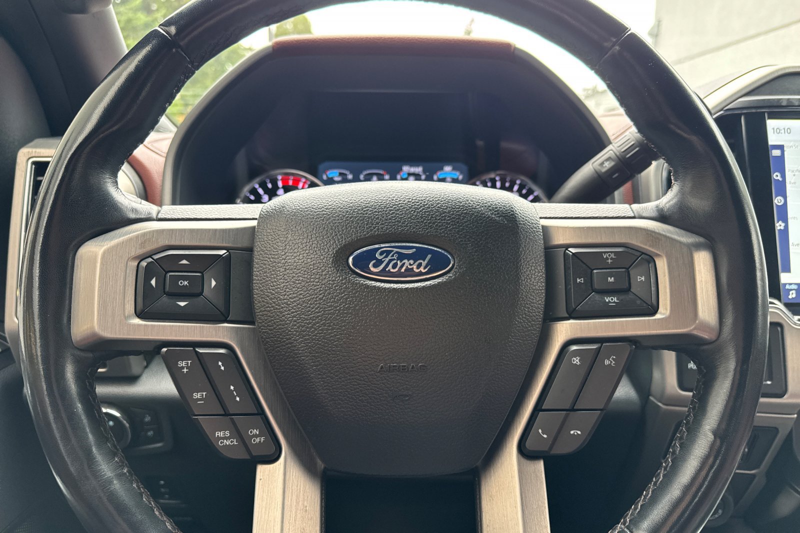 Certified 2022 Ford F350 Platinum AWD/4WD image 23
