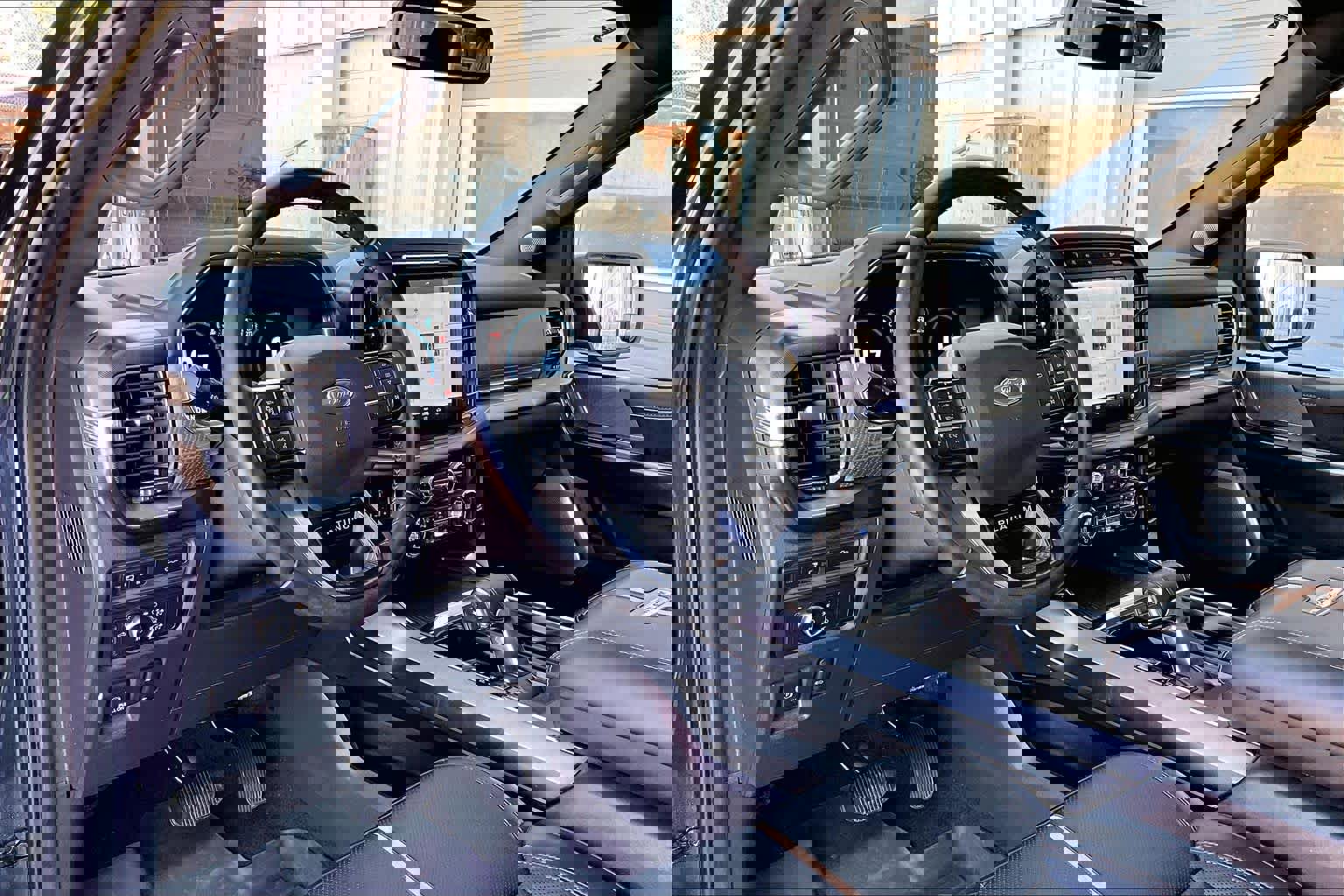 Certified 2021 Ford F150 Platinum w/ Equipment Group 701A High image 20