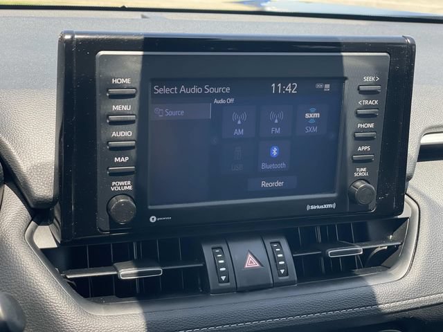 Used 2022 Toyota RAV4 XLE Premium FWD image 13
