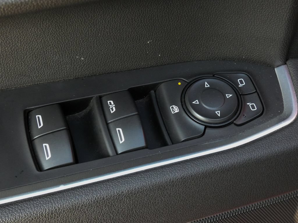 Used 2026 Chevrolet Silverado 1500 LT AWD/4WD image 6