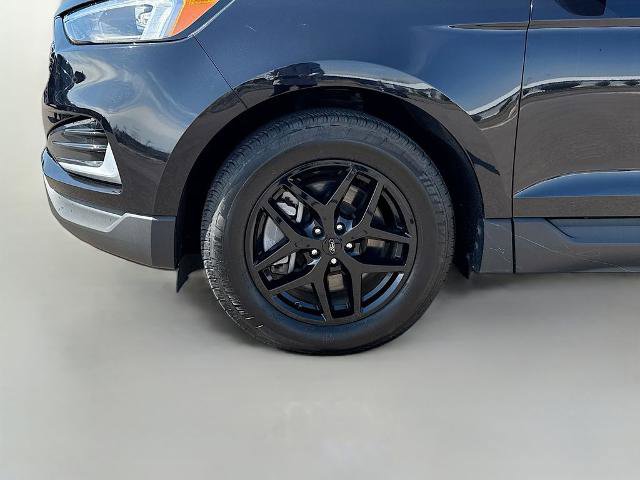Certified 2023 Ford Edge SEL image 22