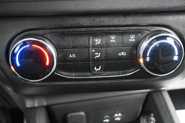 Used 2025 Chevrolet TrailBlazer LS w/ LS Confidence Package AWD/4WD image 14