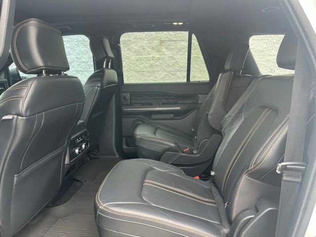 Certified 2023 Ford Expedition Max Platinum AWD/4WD image 5