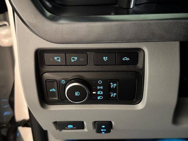 Certified 2024 Ford F350 Limited w/ FX4 Off-Road Package AWD/4WD image 21