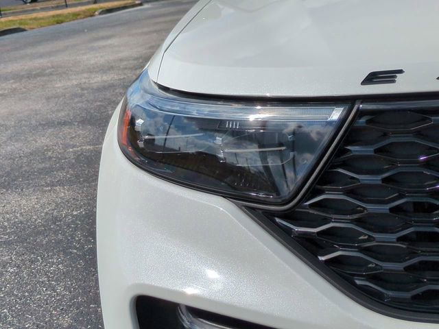 Certified 2024 Ford Explorer ST w/ Equipment Group 401A image 10