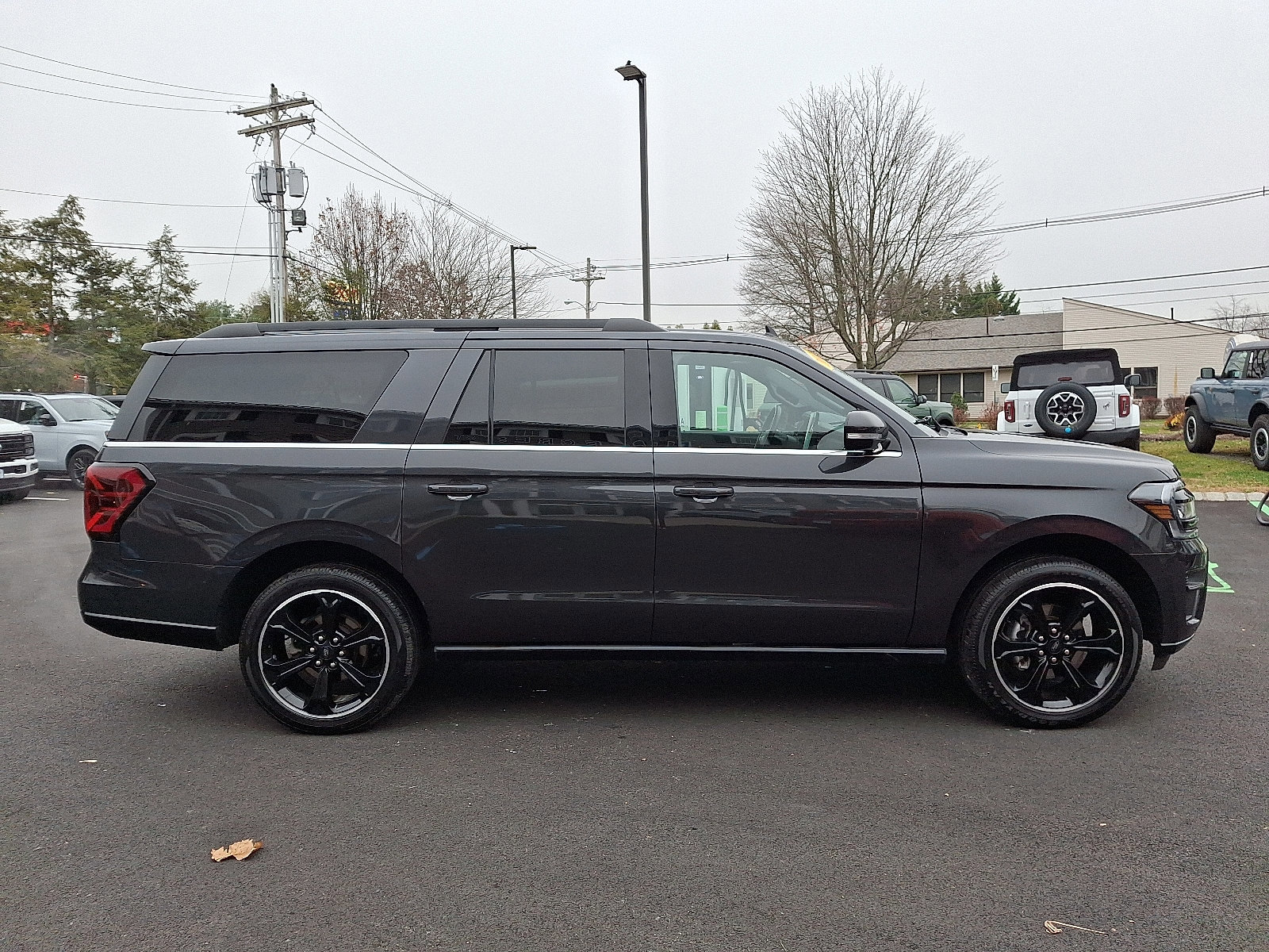 Certified 2022 Ford Expedition Max Limited image 6