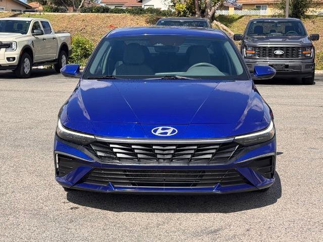 Used 2024 Hyundai Elantra SE FWD image 6