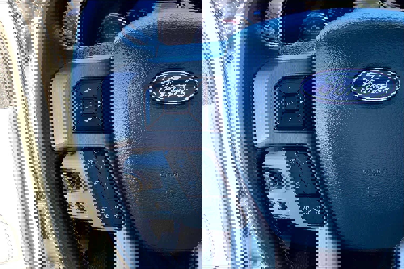 Certified 2022 Ford F250 Limited w/ FX4 Off-Road Package image 21