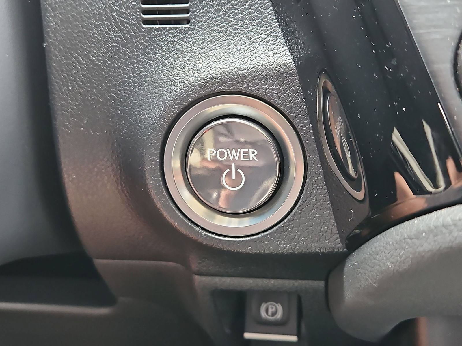 Used 2025 Lexus ES 300h w/ Premium Package FWD image 17