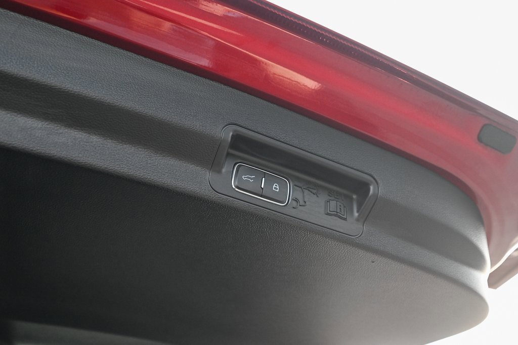 Certified 2023 Ford Explorer XLT w/ Equipment Group 202A image 21