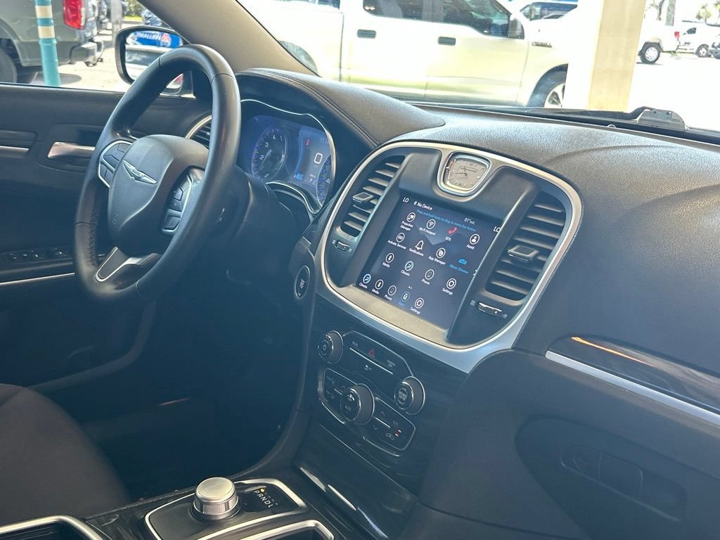 Used 2021 Chrysler 300 Touring w/ Sport Appearance Package RWD image 24