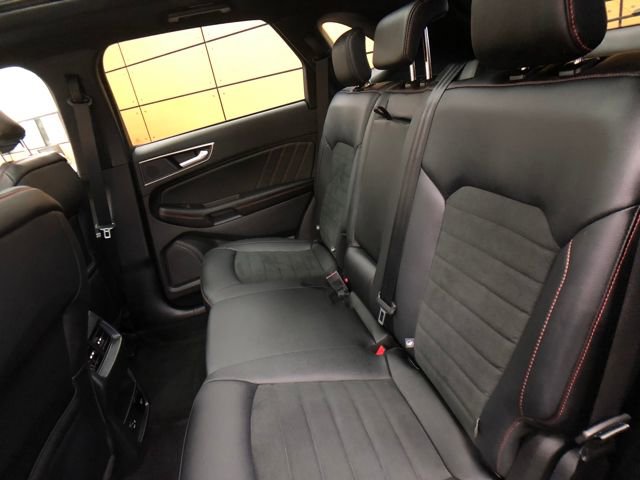 Certified 2022 Ford Edge ST-Line image 20