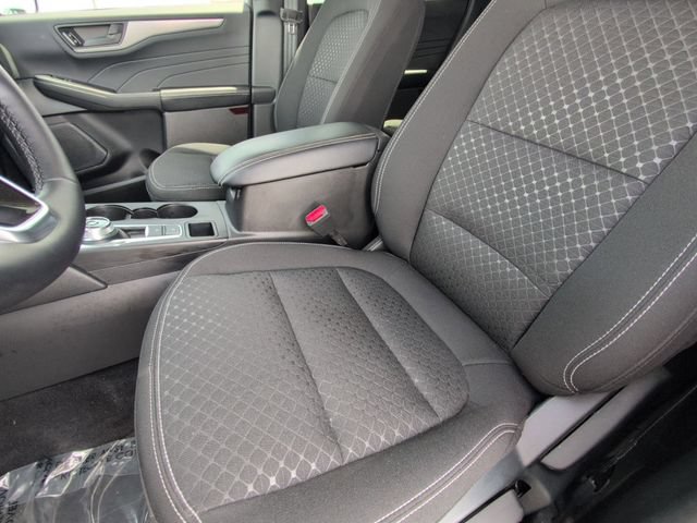 Certified 2025 Ford Escape Active w/ Tech Pack #1 FWD image 12