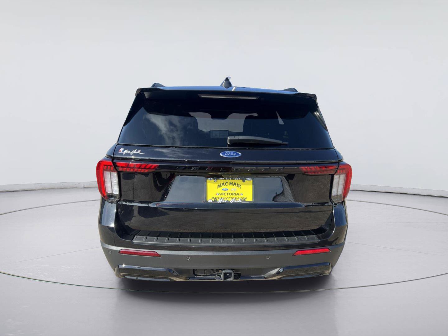 Certified 2026 Ford Explorer ST-Line w/ ST-Line Street Pack RWD image 12