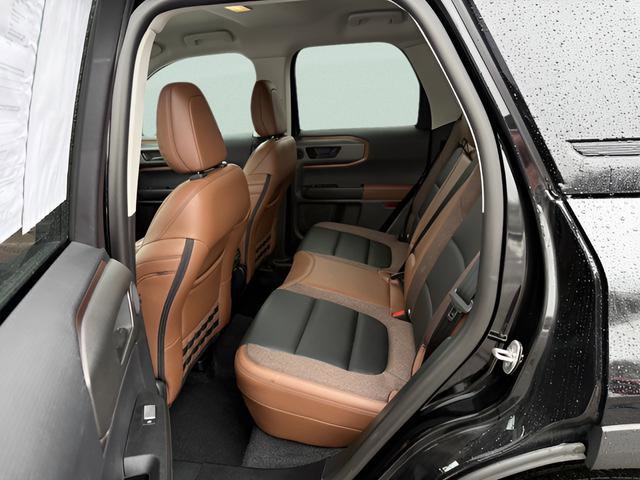 Certified 2025 Ford Bronco Sport Outer Banks w/ Outer Banks Tech Package+ AWD/4WD image 6