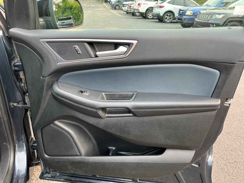 Certified 2023 Ford Edge SEL w/ Sport Appearance Package AWD/4WD image 22