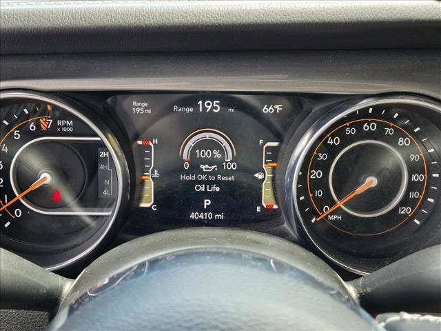 Used 2022 Jeep Gladiator Overland AWD/4WD image 10