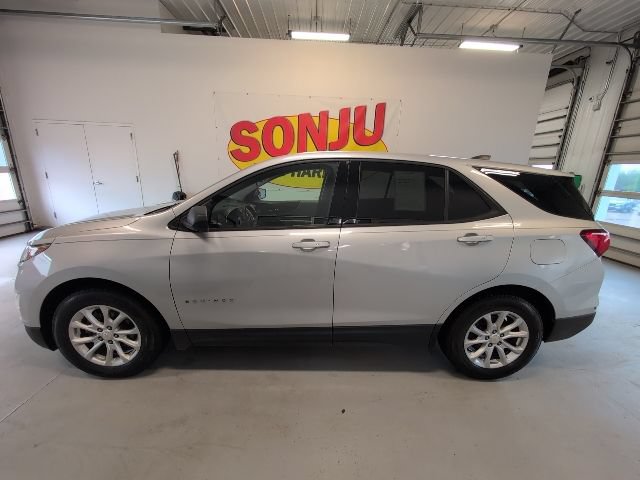 Certified 2019 Chevrolet Equinox LS w/ LS Convenience Package FWD image 2
