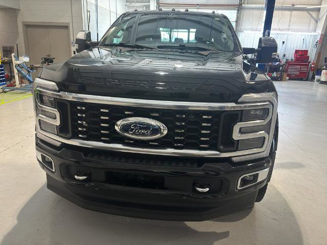 Certified 2024 Ford F450 Limited w/ FX4 Off-Road Package AWD/4WD image 2