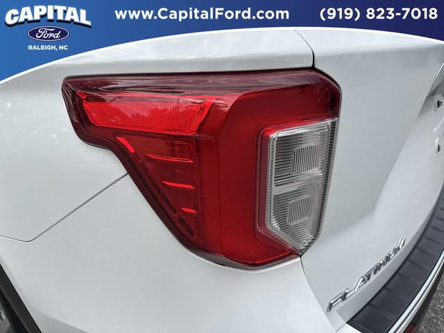 Certified 2020 Ford Explorer Platinum w/ Premium Technology Package AWD/4WD image 15