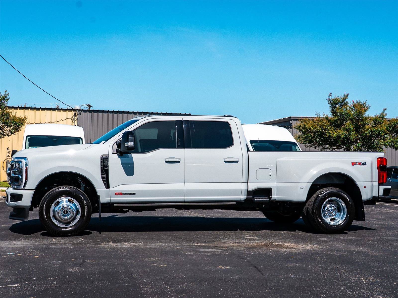 Certified 2026 Ford F350 Platinum AWD/4WD image 6