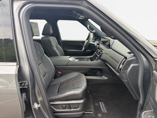 Used 2025 Nissan Armada PRO-4X w/ Pro-4X Premium Package AWD/4WD image 26