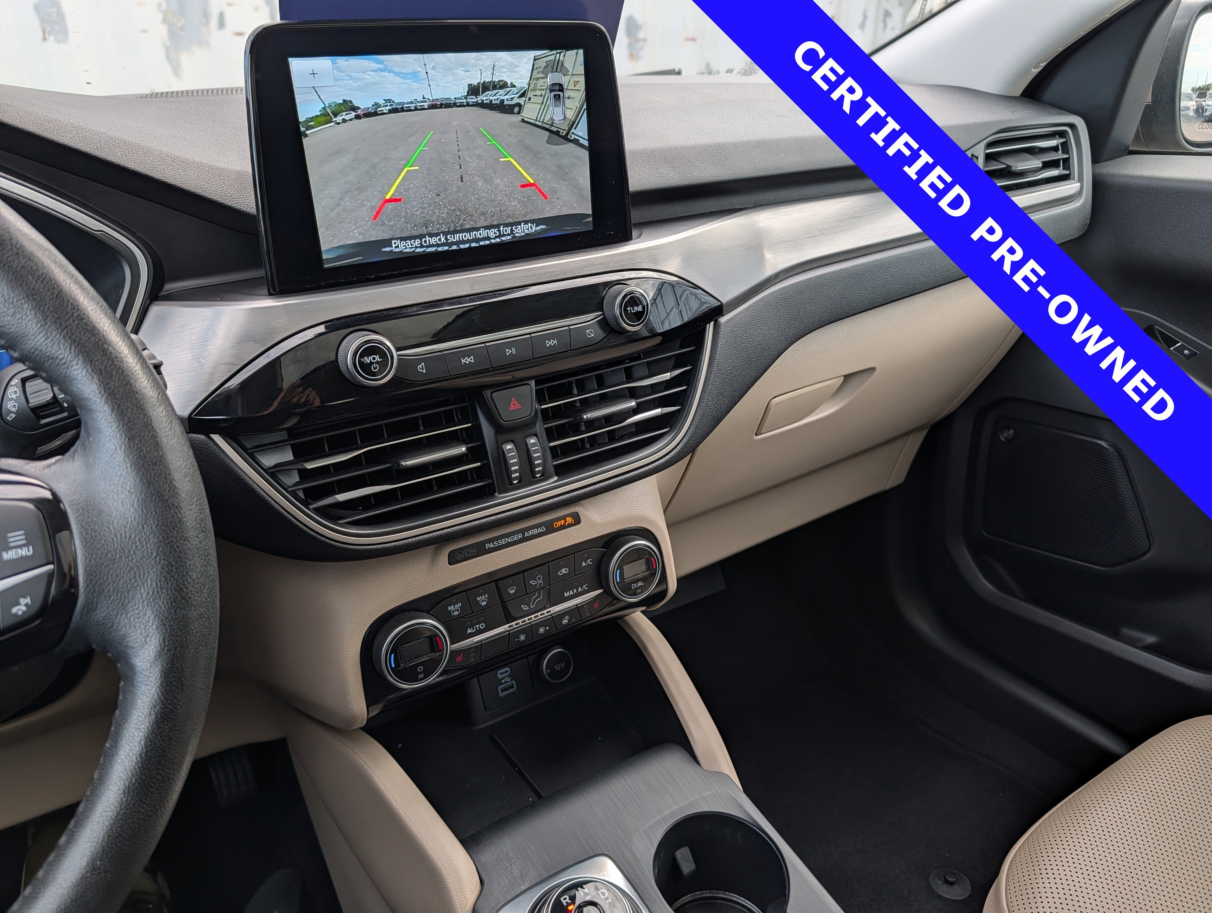Certified 2021 Ford Escape Titanium FWD image 32