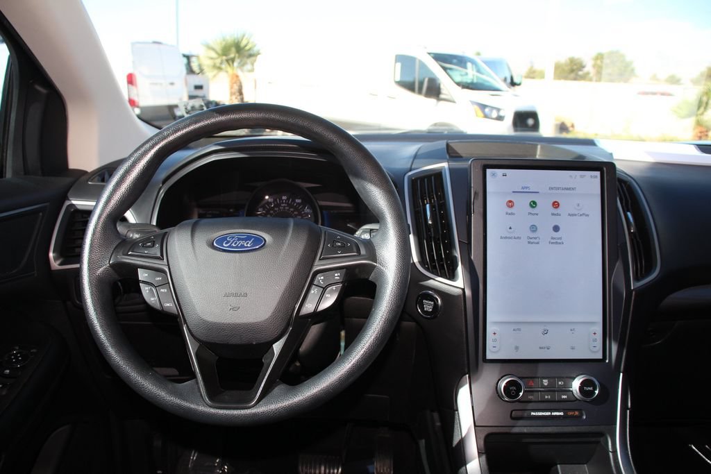 Certified 2023 Ford Edge SE w/ Black Appearance Package AWD/4WD image 18