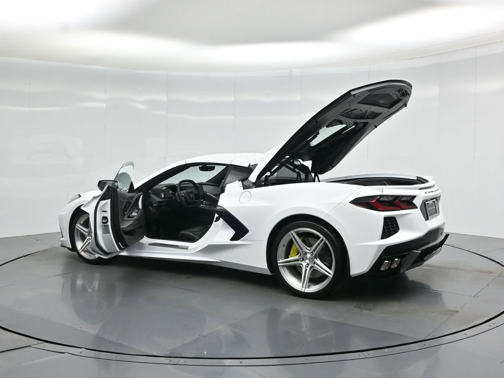 Used 2023 Chevrolet Corvette Stingray Preferred Cpe w/ Z51 Performance Package RWD image 28
