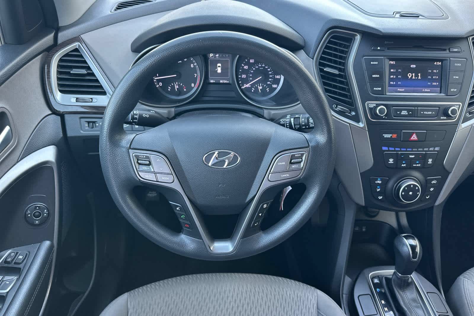 Used 2018 Hyundai Santa Fe Sport FWD image 14