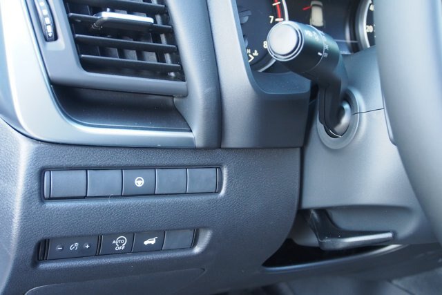 Used 2026 Nissan Rogue SV FWD image 18
