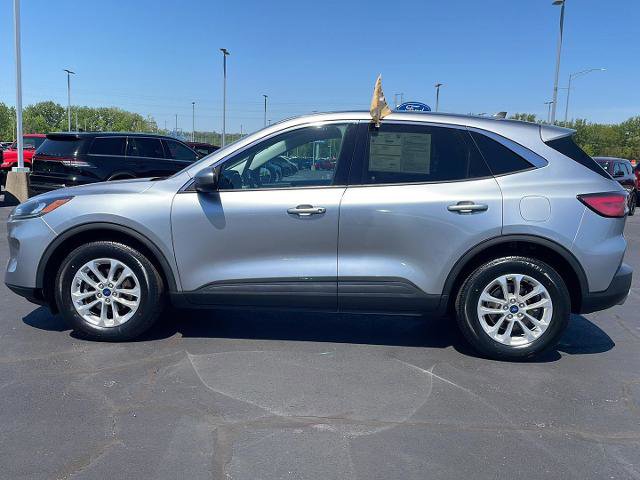 Certified 2021 Ford Escape SE w/ Convenience Package AWD/4WD image 2