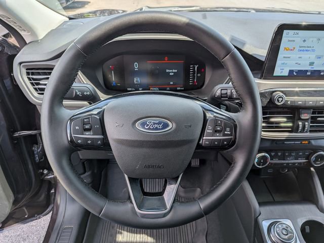 Certified 2023 Ford Escape Active AWD/4WD image 9
