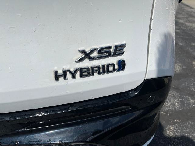 Used 2021 Toyota Sienna XSE FWD image 5