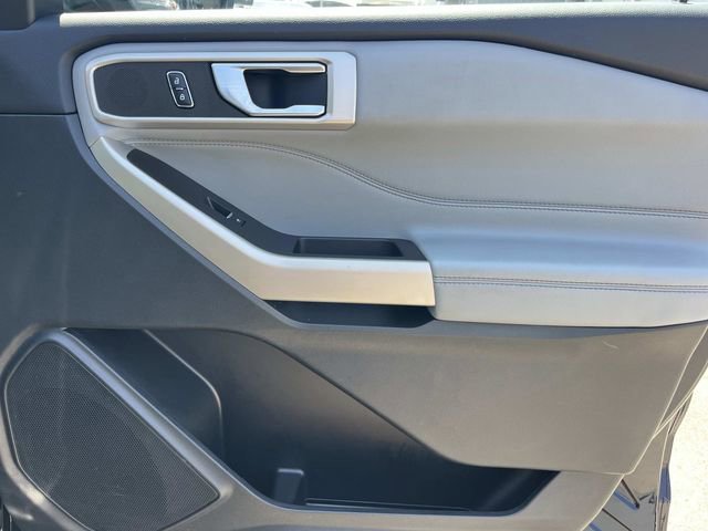 Certified 2023 Ford Explorer XLT w/ Equipment Group 202A AWD/4WD image 27