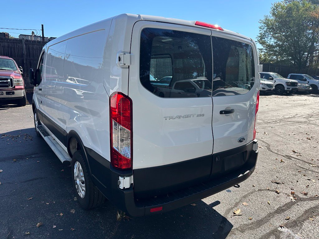 Certified 2025 Ford Transit 250 Low Roof w/ Exterior Upgrade Package RWD image 11