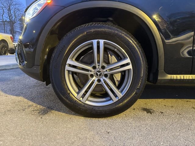 Used 2021 Mercedes-Benz GLC 300 4MATIC image 14