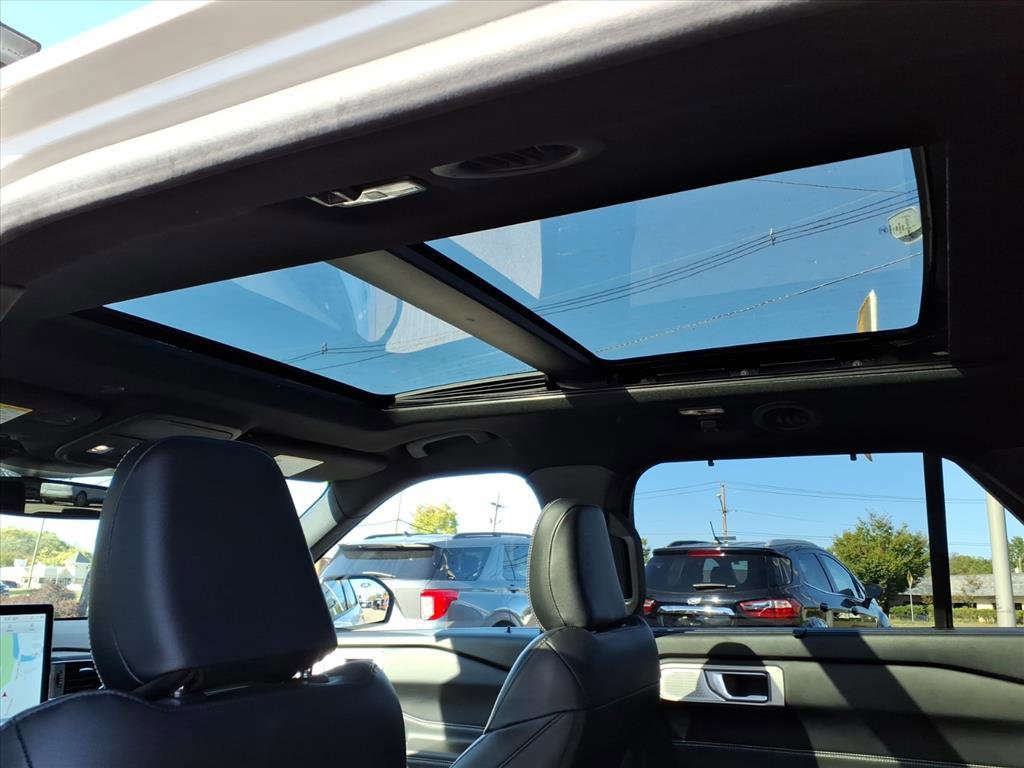 Certified 2022 Ford Explorer ST w/ Equipment Group 401A image 14