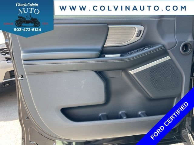 Certified 2025 Ford Expedition Platinum AWD/4WD image 15
