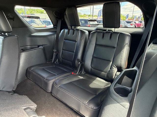 Certified 2018 Ford Explorer Limited AWD/4WD image 15