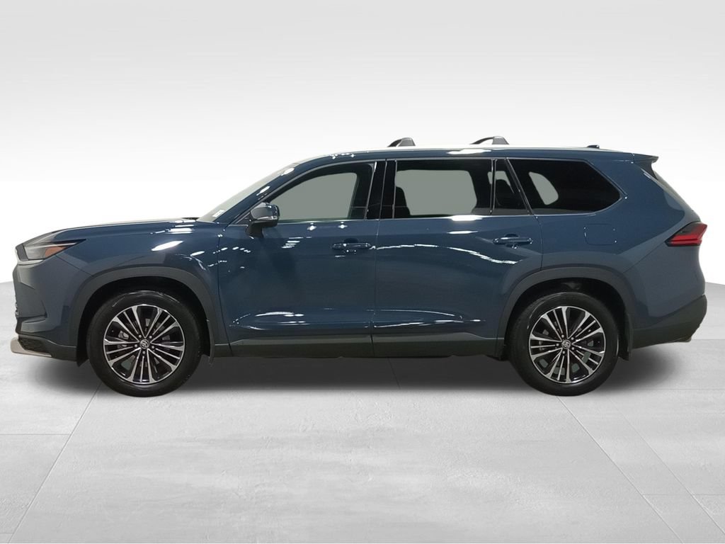 Used 2025 Toyota Grand Highlander AWD Hybrid image 10