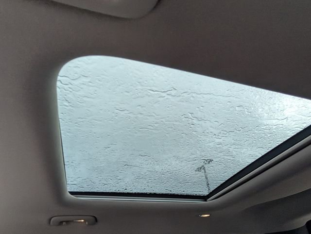 Used 2024 Hyundai Santa Fe Limited image 11