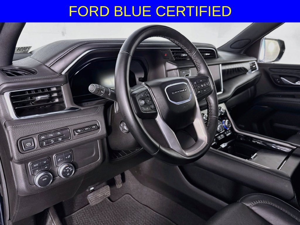 Used 2024 GMC Yukon Denali AWD/4WD image 12