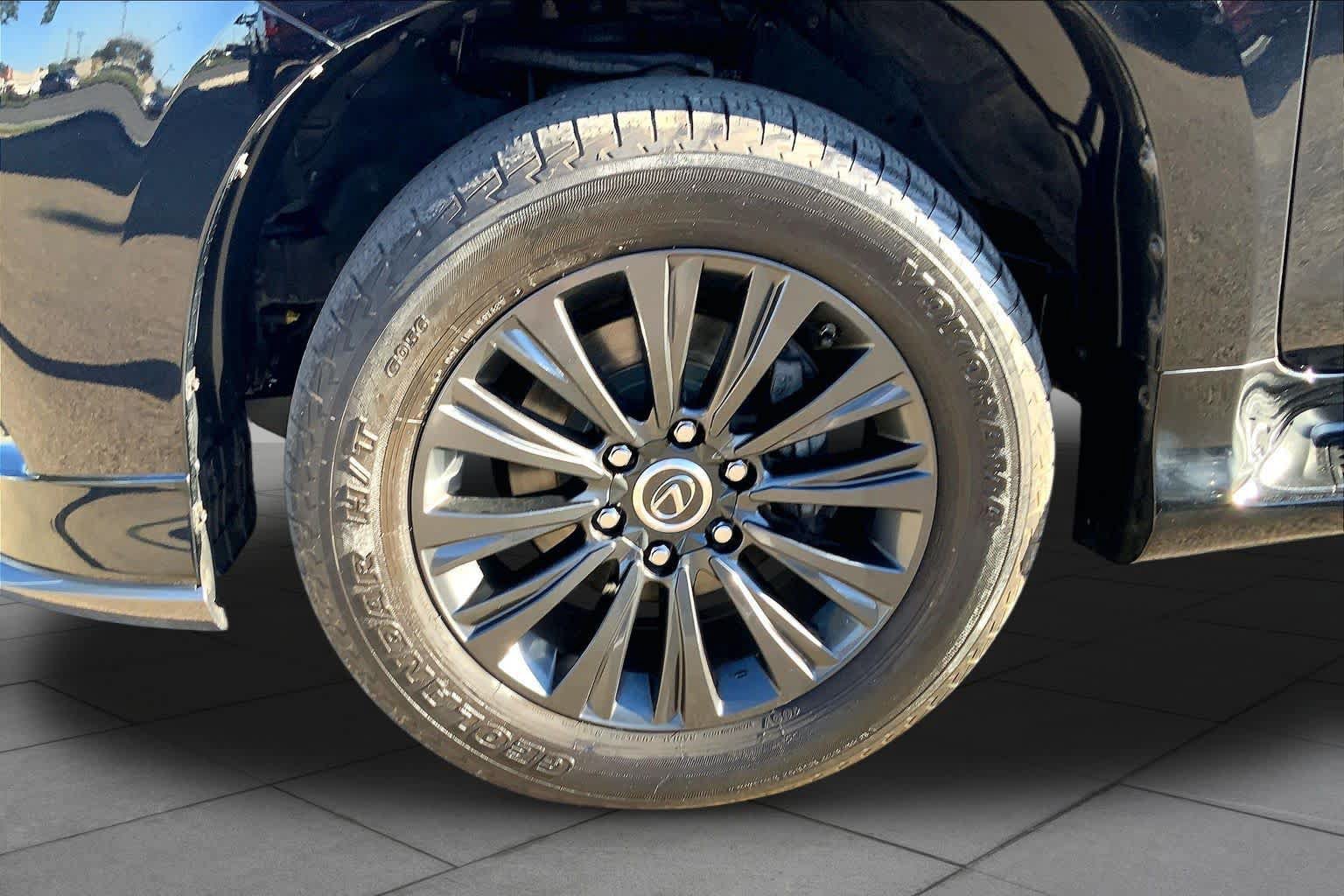 Used 2021 Lexus GX 460 Premium AWD/4WD image 11