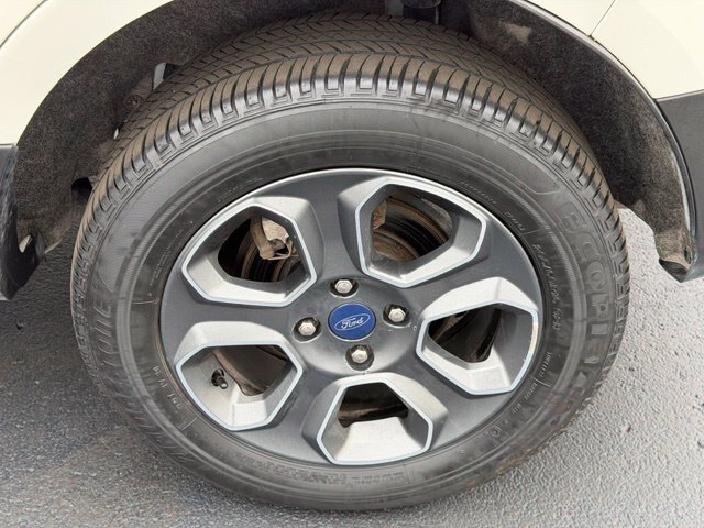 Certified 2022 Ford EcoSport S AWD/4WD image 25