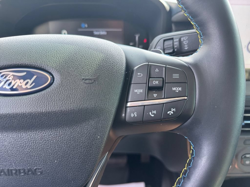 Certified 2025 Ford Maverick Lobo AWD/4WD image 34